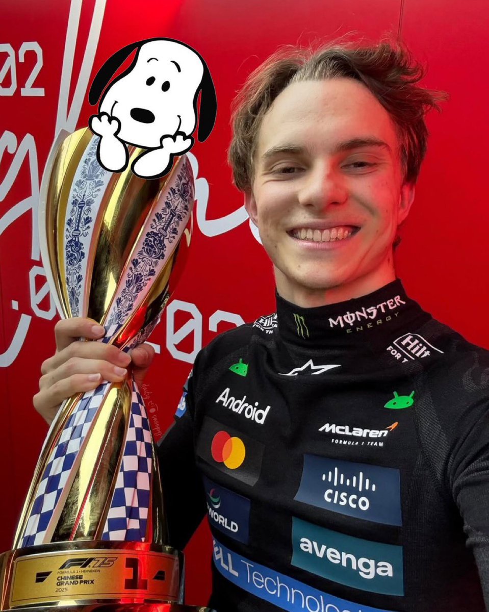 Snoopy_Osc's tweet photo. Snoopy Osc trophy pics please come home soon https://t.co/xopcdE0nJt