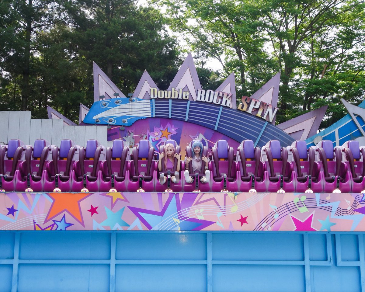 kyatarin's tweet photo. Pointing at the next adventure before the ride even begins. Some moments are too fun to stay behind the camera—they're made to be part of the memory. https://t.co/f5ZdfwjGiW