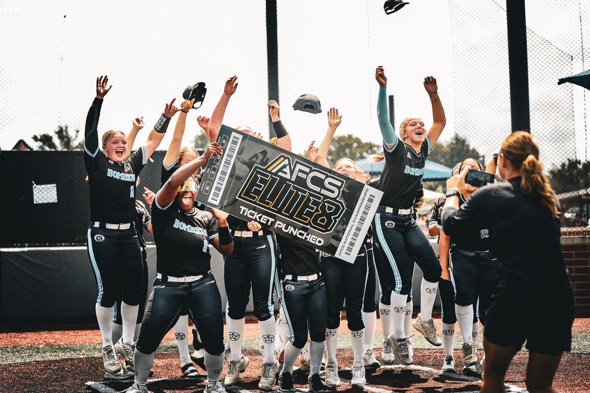 PGarrison2030's tweet photo. Elite 8!! Let’s go! 

Ticket punched in Indy! 

@BombersGoldSETX https://t.co/3e19sb5OHM