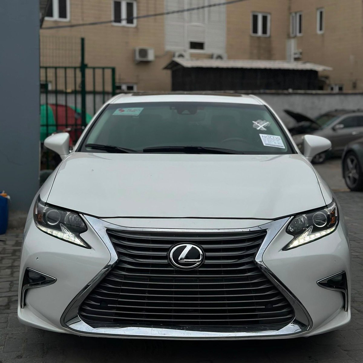nnajiautos's tweet photo. Available for nationwide delivery 🇳🇬
📩  DM or Contact 09032901498 &amp; 09132844420 via call or  WhatsApp for inquiries.  
 ✨ Car Luxury on a Whole Different Level ✨ https://t.co/OywmnDaAry