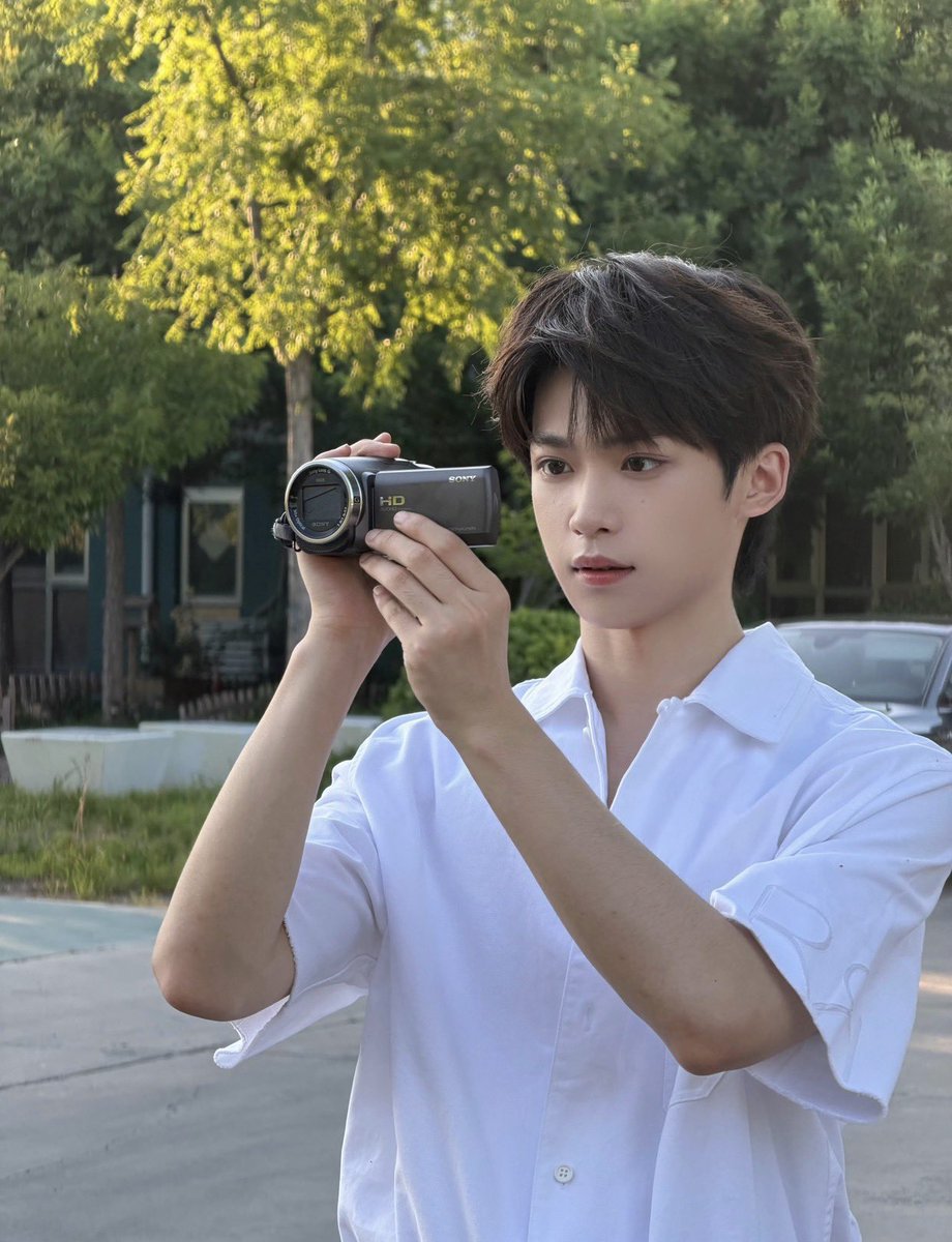 q_huuuuu's tweet photo. น้ำ เป็นแฟนกับพี่มั้ย🥹🥹 https://t.co/iSy0KvHvTz