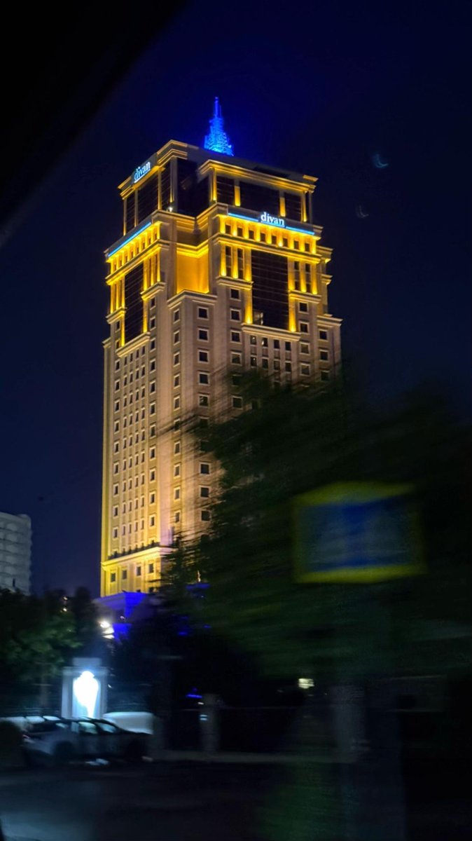 zaidmhmoodd's tweet photo. مآ اجّــمــل الصـَبـر حـينَ يــگــوﻥ نِـــهــآيتـــهُہ شـيء يفرح قلبك https://t.co/JyRWTxQJiz