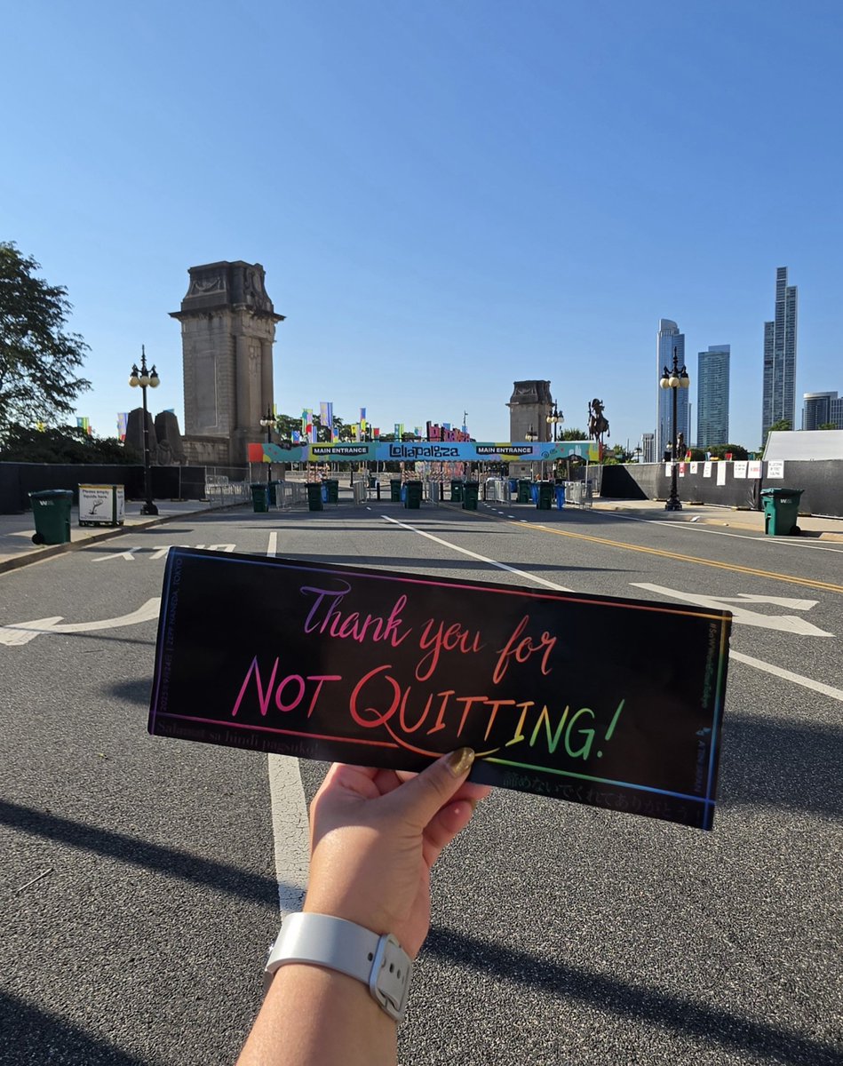 meowoojc's tweet photo. ✨THANK YOU FOR NOT QUITTING SB19! ✨
Wala tayo dito ngayon if you stopped believing in the power of your dreams. 💙✨

SB19 LIVE AT LOLLAPALOOZA 2026
@SB19Official #SB19 https://t.co/jw4KGKyFDd