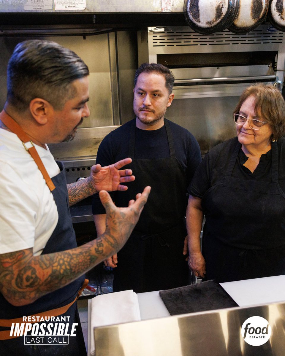City_tv's tweet photo. TONIGHT: Another restaurant on the brink of failure is given a second chance at life 🚨

Watch an all-new #RestaurantImpossibleLastCall at 8/7c on Food Network, or stream it on Citytv+ https://t.co/UOFnrq6MGR