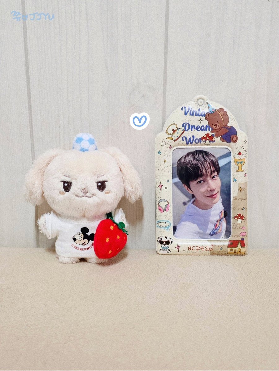 jjyu_djdj's tweet photo. 두준이랑 두뭉이랑 💙🐶
#윤두준 #YOONDUJUN #두뭉 #DUMUNG
#MINI_HIGHLIGHT https://t.co/G01krBoa84