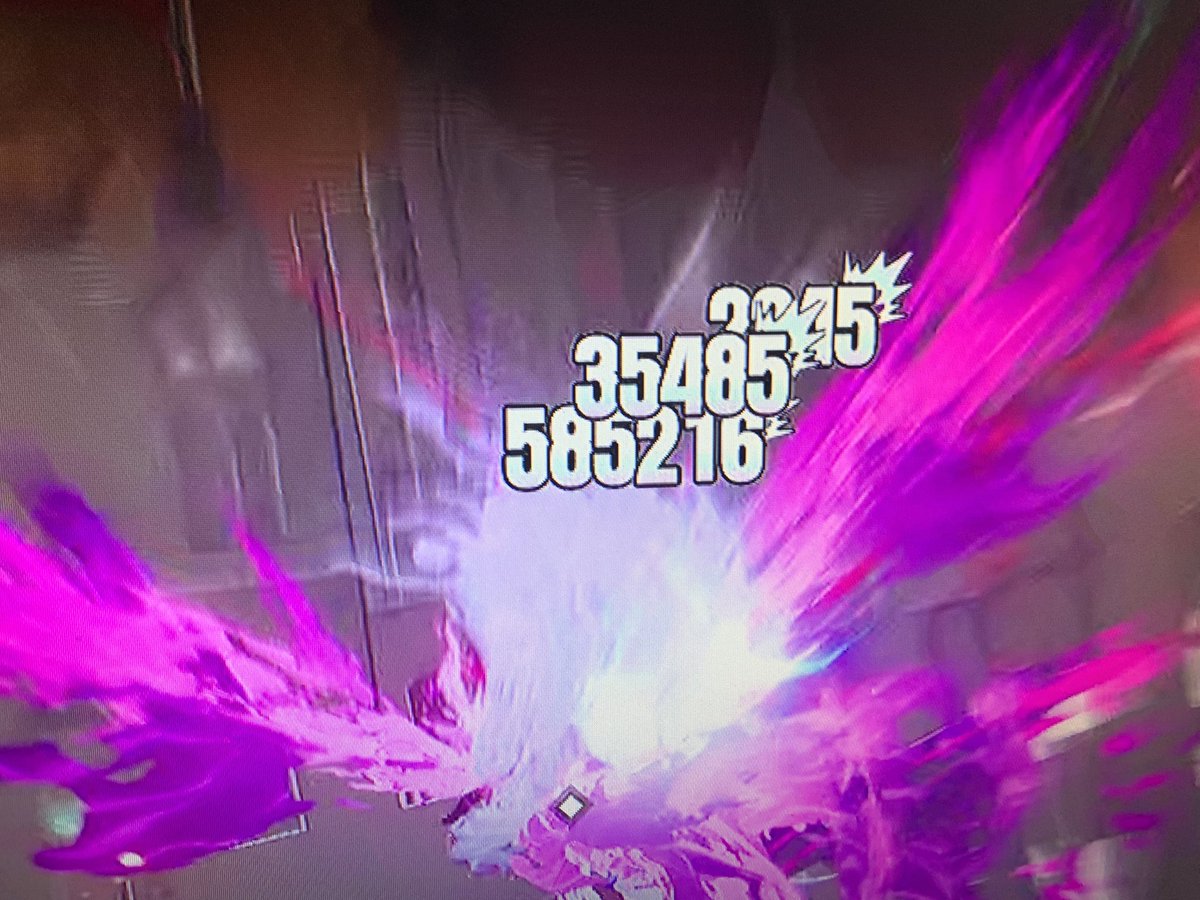 SirobaraHappy's tweet photo. リリースから3ヶ月のゲームの火力じゃない https://t.co/lhkfdJBfML