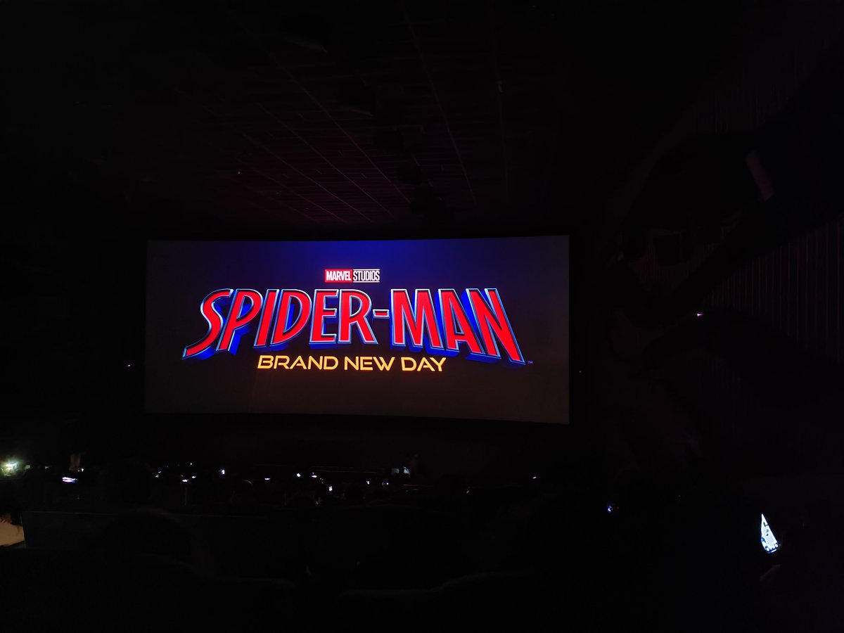 Itachiuchicha07's tweet photo. Spiderman morning show chudatam jarigindi...
Okka maatalo cheppali ante idi "PETER PARKER Cinema"
Action sequences expect cheyyakandi, it's completely story driven...evevo expect Chesi velthe..mi karma🫠
#SpiderManUnNuevoDía #spidermanedits #spiderman2099memes #review https://t.co/GaQYn8PhIy