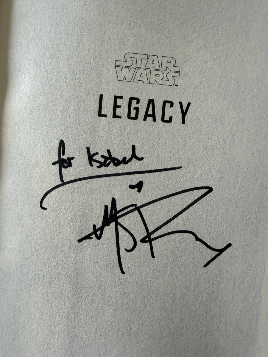 isabeldbm's tweet photo. @bibliotecaJedi https://t.co/FFObAIk0Ju