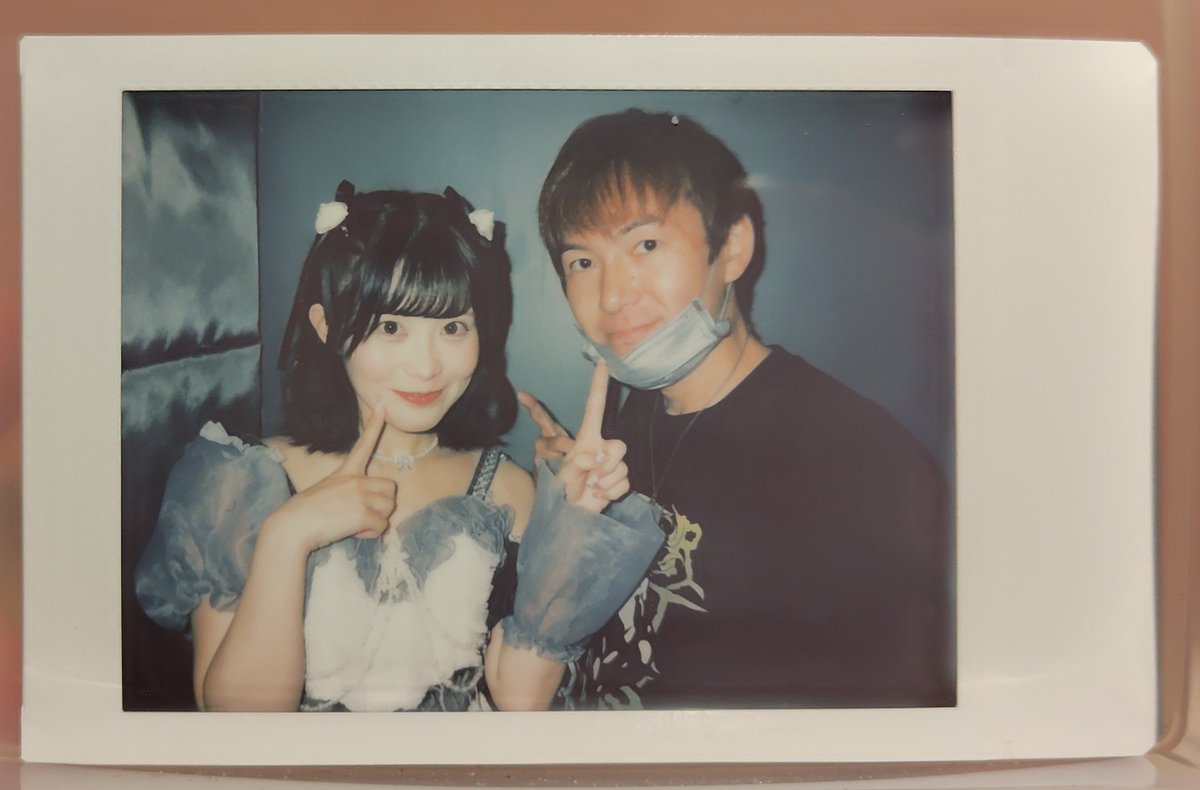 aki_mathteacher's tweet photo. #NiLUNLOCK
#ニルアン
主催ありがとう！マジで楽しみにしてた😊
unFake.懐かしーー😆
好美、今日も美しかったよありがとう🥰
ボブあかねも可愛かったよありがとう🥰
あとは、やらないの分かってたけど、
regret 欲してるw
たまにはやってほしいなーー

好美、
ポニテめちゃくちゃ可愛かったぁーーー😆💓
まだまだ会うからね
なほちゃが結婚してくれなそうだから、やっぱり好美とけっこーーん！
待ってるからね

あかね、
めちゃくちゃ人気で大行列だったな！
あかね可愛いもんな、そりゃそうだよな…
前回に続きサなしでごめんだけど、会えてよかった😊
マジ可愛いよぉーーー🤤
けっこんしよ?w

ニルアン、本当にありがとう
前のマーキーと似たメンツでさ
マジ楽しかった！
他のグループと仲良くなったりしてないかなぁー
どこもいいグループなのでね、
今後ともよろしくだよ🥰