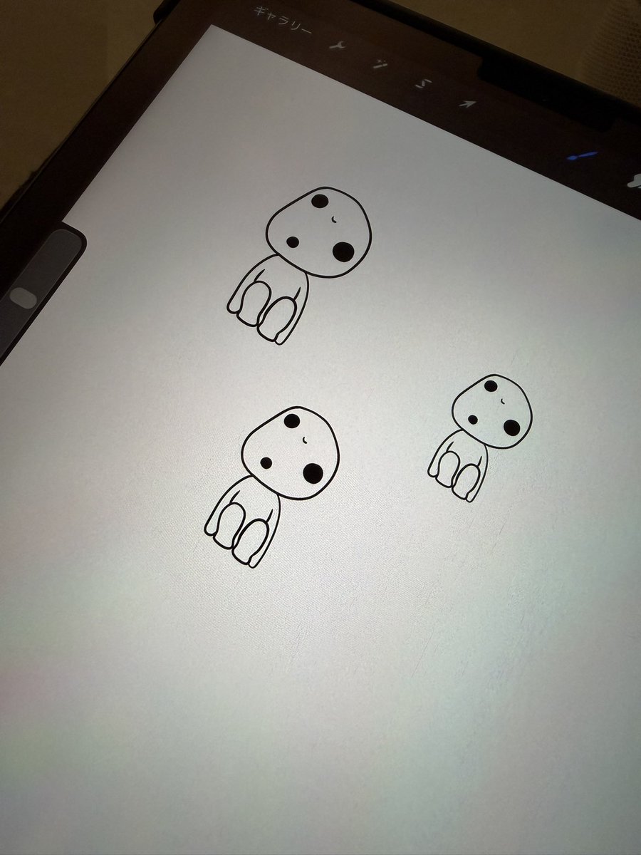 dears_natsumi's tweet photo. 描いて、
サイズ合わせて、
完成。
彫った人🤍

ホワイトラインで、こだま。 https://t.co/E3xwjSuMYI
