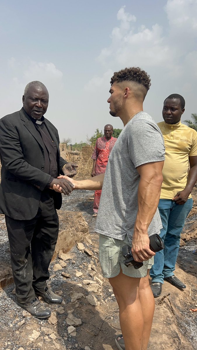 EvangelistEbub2's tweet photo. Pray for Nigeria Christians https://t.co/cIuADuDhOW