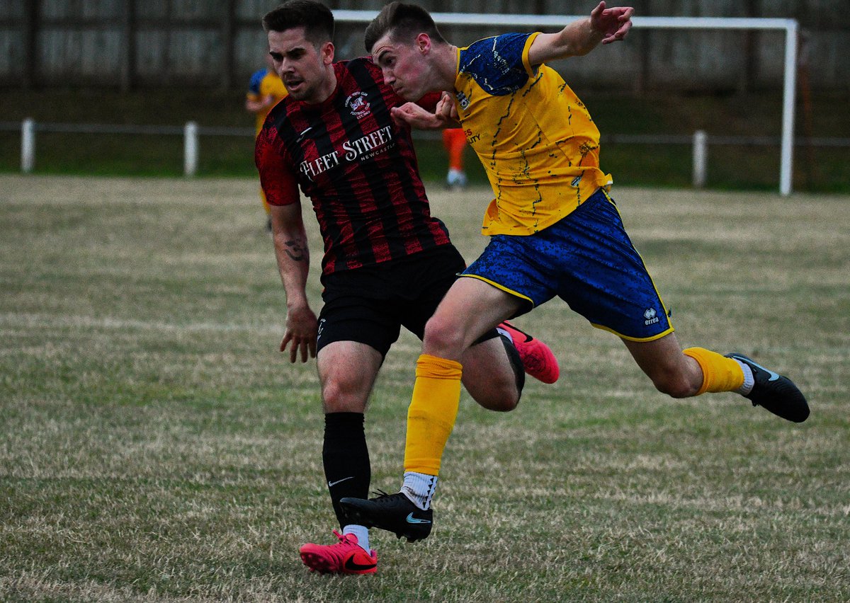 Colin_E_R's tweet photo. Some images from Essity Park last night where Prudhoe YCS lost 5-0 to Jarrow, Prudhoe's second 5-0 defeat in a row, in front of a decent crowd of 194. The full album is on my Facebook page. @jarrow_fc @Prudhoeycfc https://t.co/1urGOjcLVJ