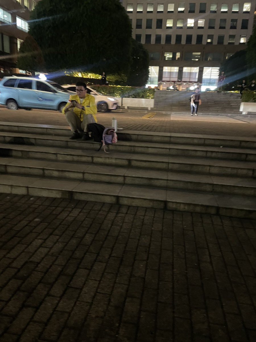 kangseultan's tweet photo. maba bawa jakun ke plaza senayan trust me yall are gonna be embarrassed looking back at it https://t.co/E5si3JPsPk