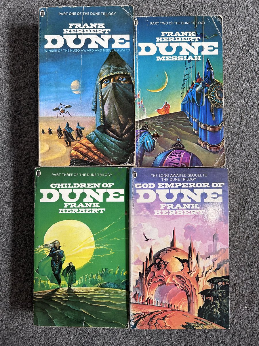 atreidesruler's tweet photo. These New English Library copies of the first four Dune books are so beautiful, I’m obsessed with the Children of Dune cover https://t.co/sR6dXH0Dv1