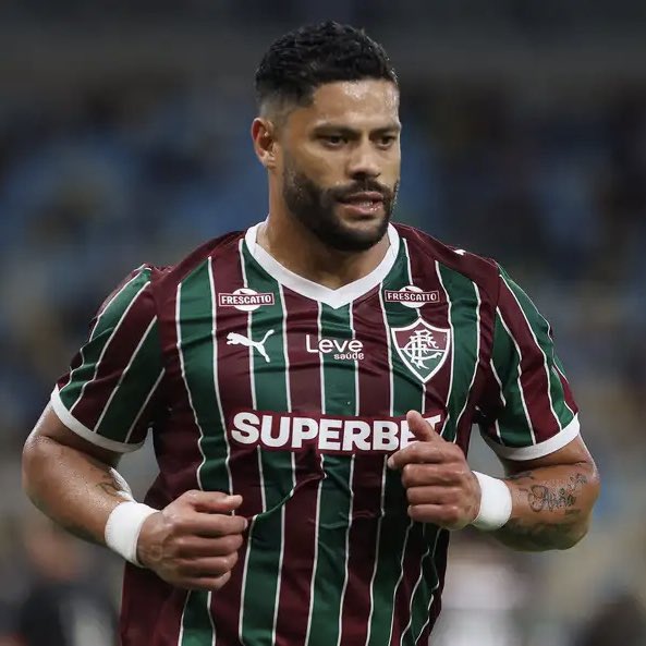 galaumdoido's tweet photo. Gente pq a surpresa? É super normal os craques se transferirem pra um time menor quando chegam no final da carreira e já não entregam muita coisa https://t.co/Tc5wu60t6z