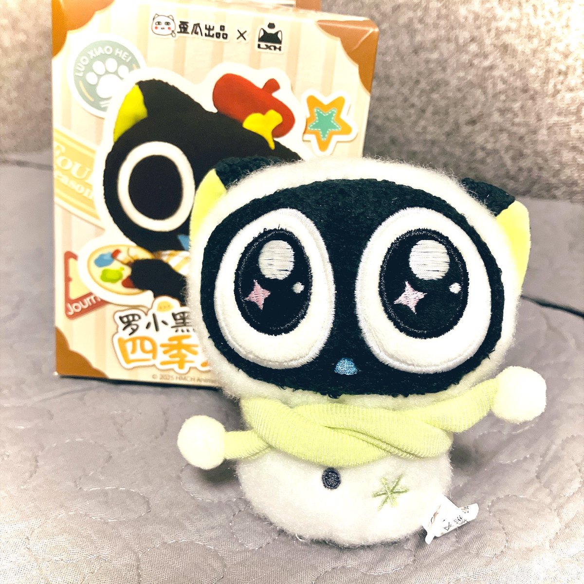 poco_chan6's tweet photo. 半年かかって遂に来た！！！
小黒ぬい、カエル狙いで買ったけど雪だるまも可愛い！！！ https://t.co/43EWuqqIff