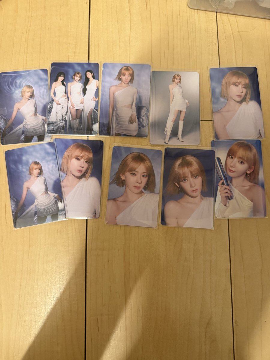 minche_088's tweet photo. LE SSERAFIM ルセラ ルセラフィム 交換　PUREFLOW JAPAN ラントレ トレカ

【譲】画像1チェウォン、サクラ、ユンジン、カズハ、ウンチェ
【求】チェウォンなんでも検討します！

8/1 Kアリ手渡し希望です😌
お気軽にお声がけください！

 #ルセラ交換 #LESSERAFIM交換 #ルセラフィム交換 https://t.co/5CZ6GCsdu9