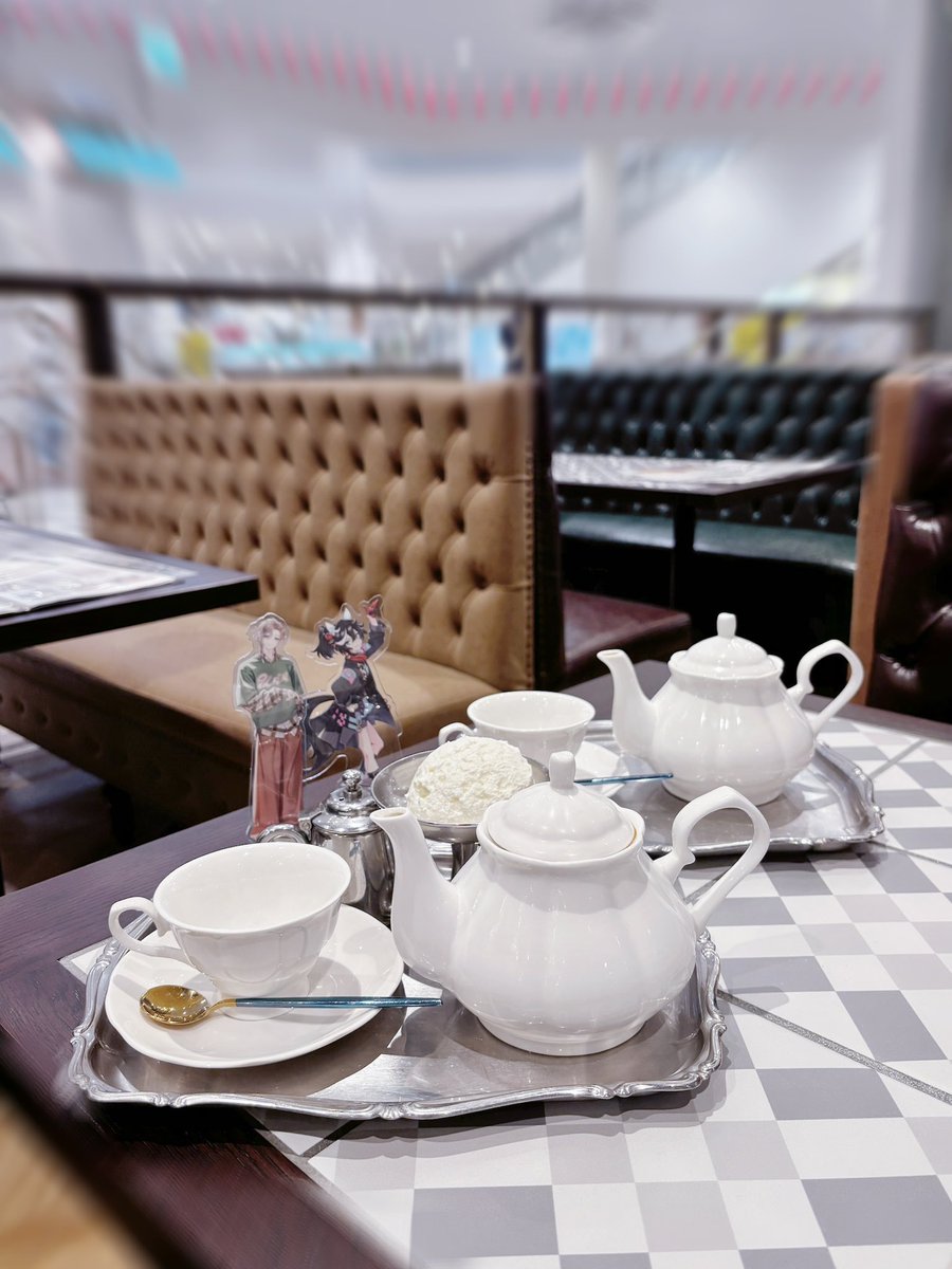uTxTu165's tweet photo. 📍 miss pretty woman

かき氷めちゃウマだしミルクティーも美味しかった🩵🫖 https://t.co/xqIN3A45qX
