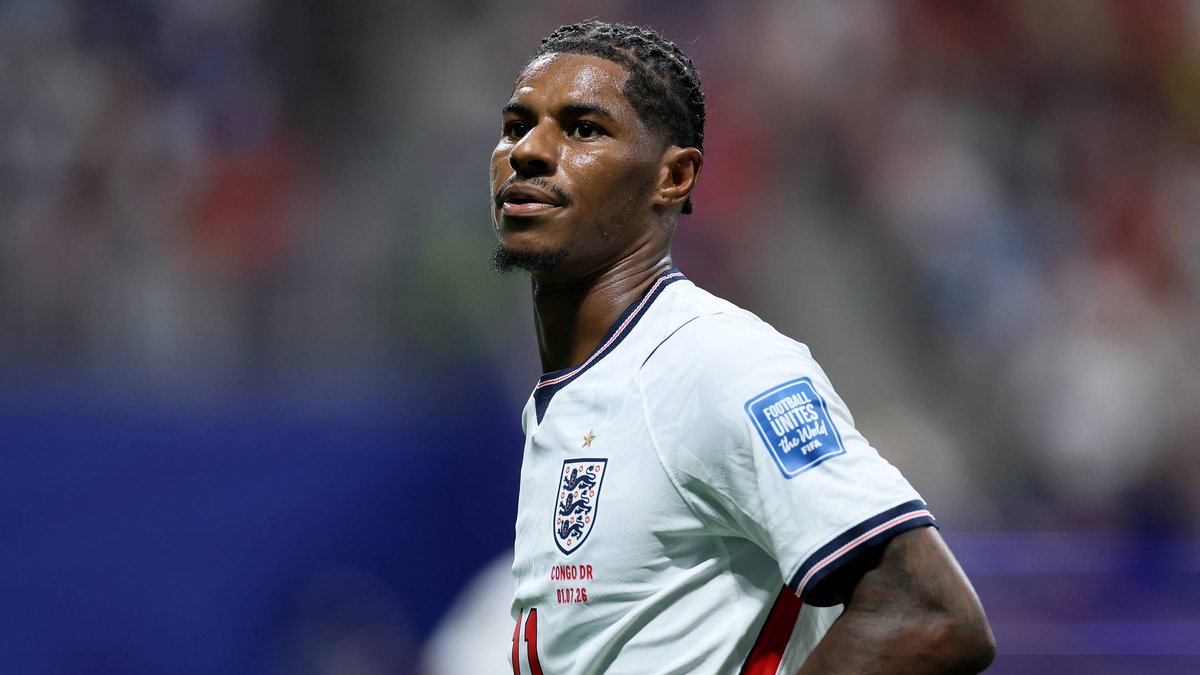 WePlayFPL's tweet photo. Fabrizio Romano reports Marcus Rashford is only open to two outcomes this summer: a move to a “top, top, top” club in Europe, or staying at Manchester United. With City and Liverpool excluded, options are tight. #MUFC ⚽ https://t.co/sVDTamMKva