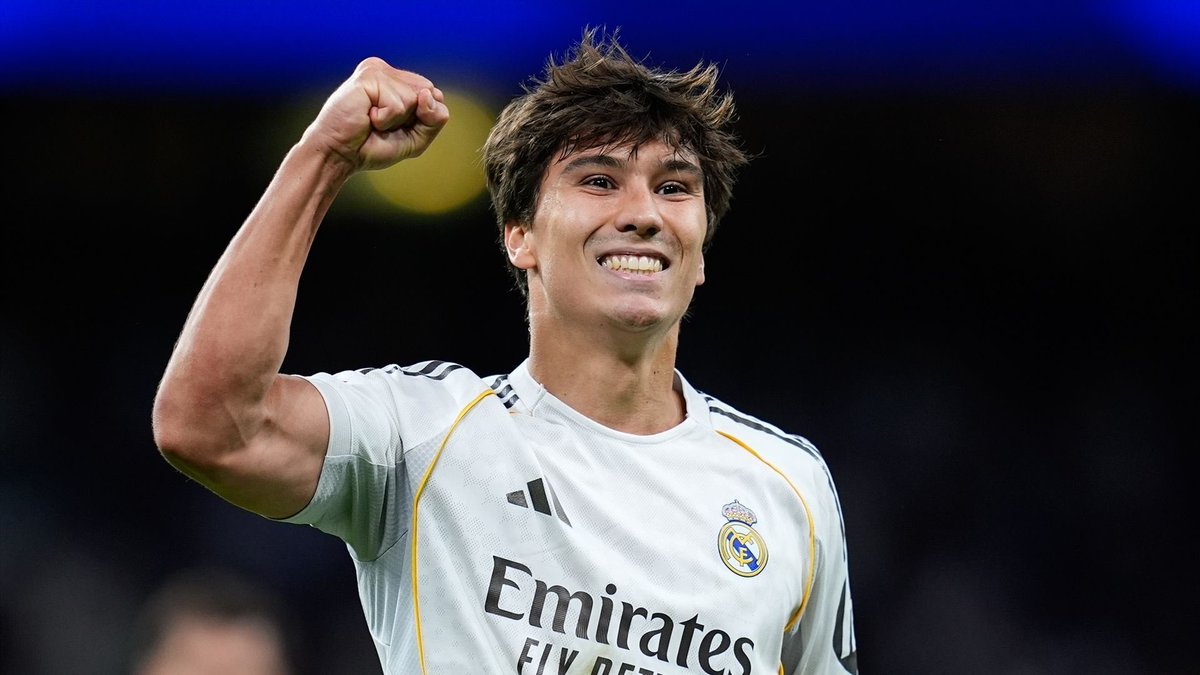 Alexis_RH_'s tweet photo. Decir adiós a un canterano como Gonzalo García duele, pero la oferta del Fulham es irrechazable

Le va a venir bien ser importante en un club de la Premier y Arbeloa lo conoce a la perfección

Siempre será uno de los nuestros y quien sabe si en el futuro nos volvemos a encontrar. https://t.co/OohSwBAPpW