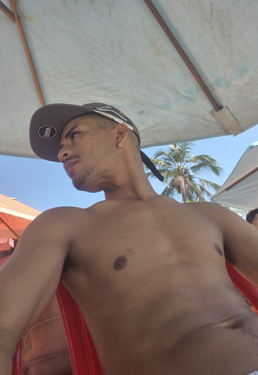 ataentaobeleza's tweet photo. Nada como uma praia né 🌊 https://t.co/NMtC9xzriB