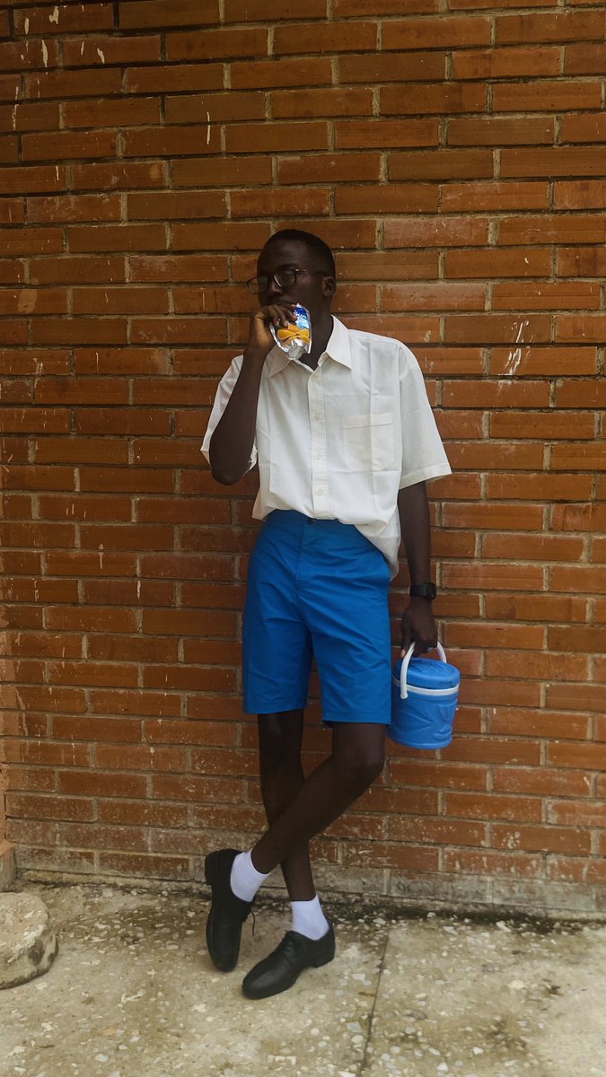coolvinn's tweet photo. Day 4 - CUSTOM DAY*

The story behind this goes way back.  
Where I come from, there's this government school close to me. We call it "Blue and White" I reallyI really love watching the students go to school in the morning. The way they look so neat and full of hope. https://t.co/fBcqU8hWhi