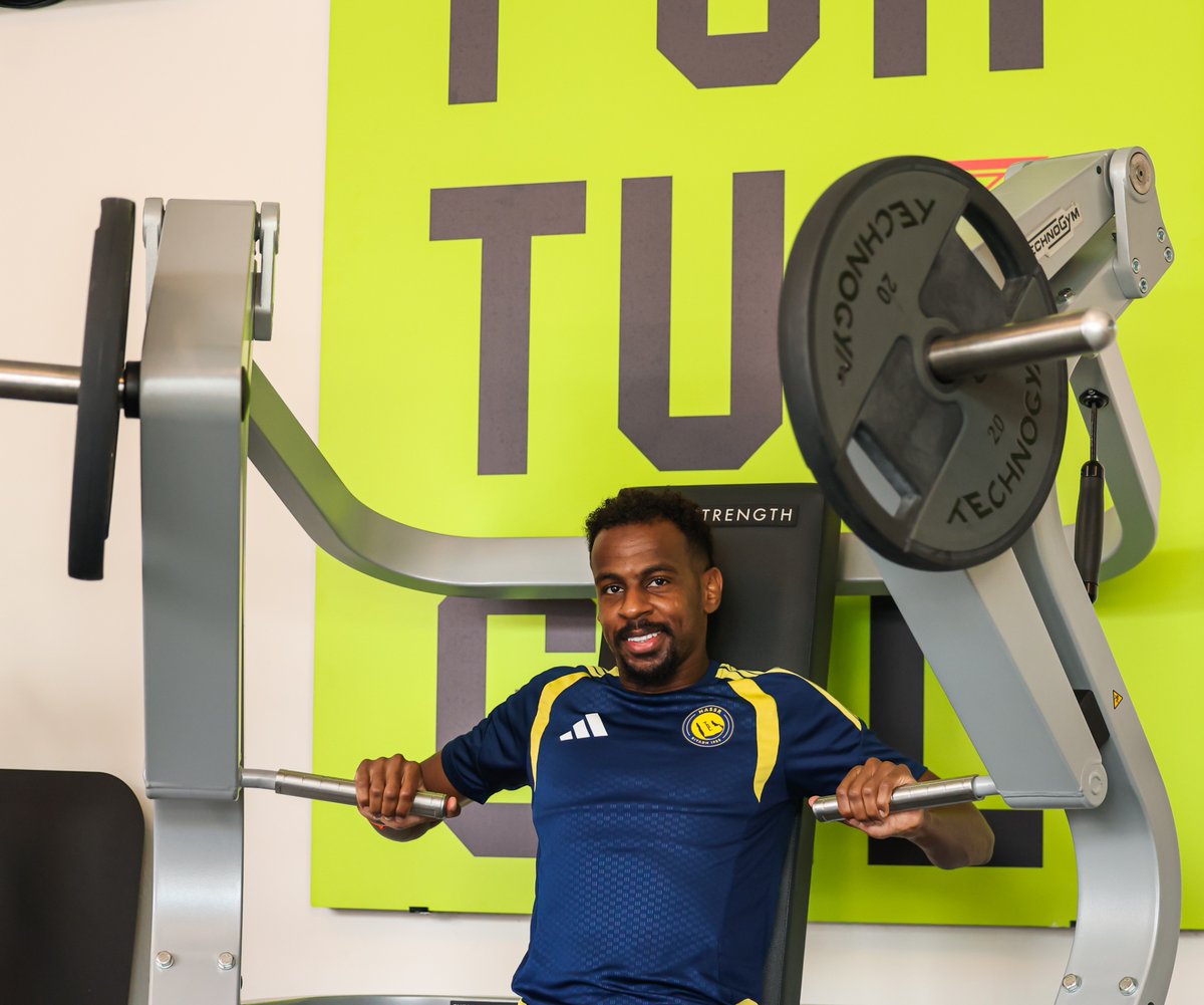 AlNassrFC_EN's tweet photo. Strength in progress 🔋💛 https://t.co/nuI2GggkwB