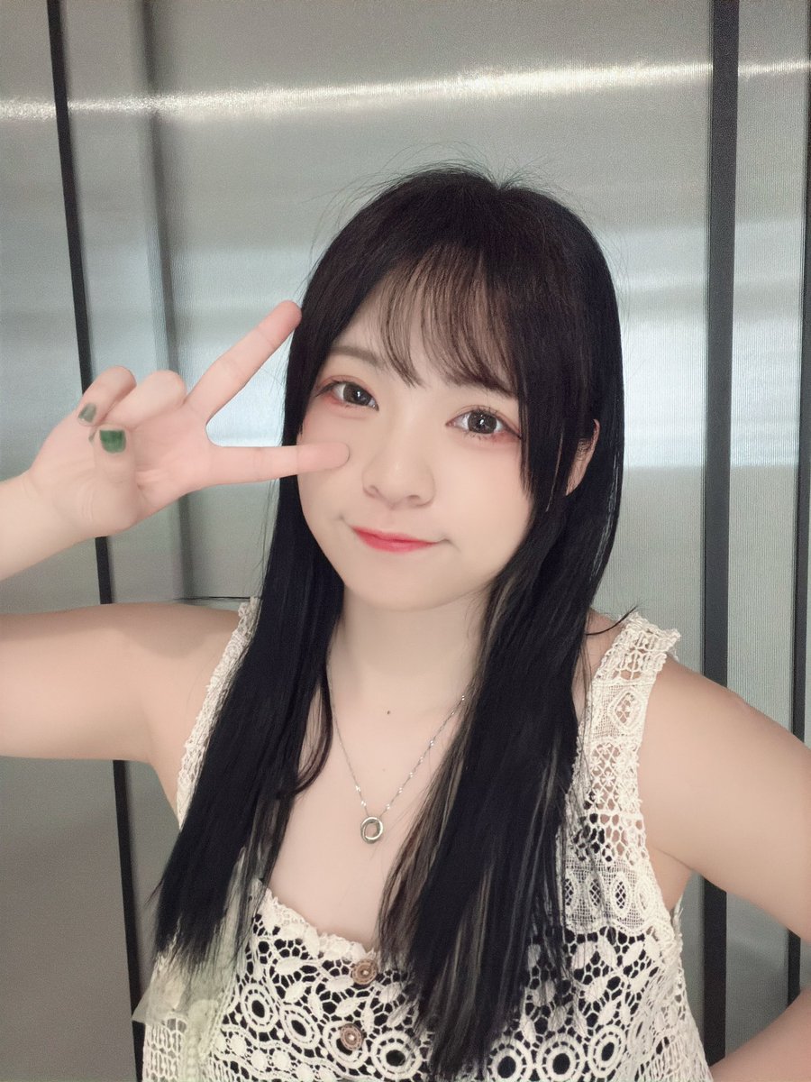 penny0410tw's tweet photo. 鼓起勇氣回到最原始的髮色了‼️‼️
不用再為了色差煩惱了😍😍

全新的小浜奈奈、請多指教！！ https://t.co/zCfoJd4ycW