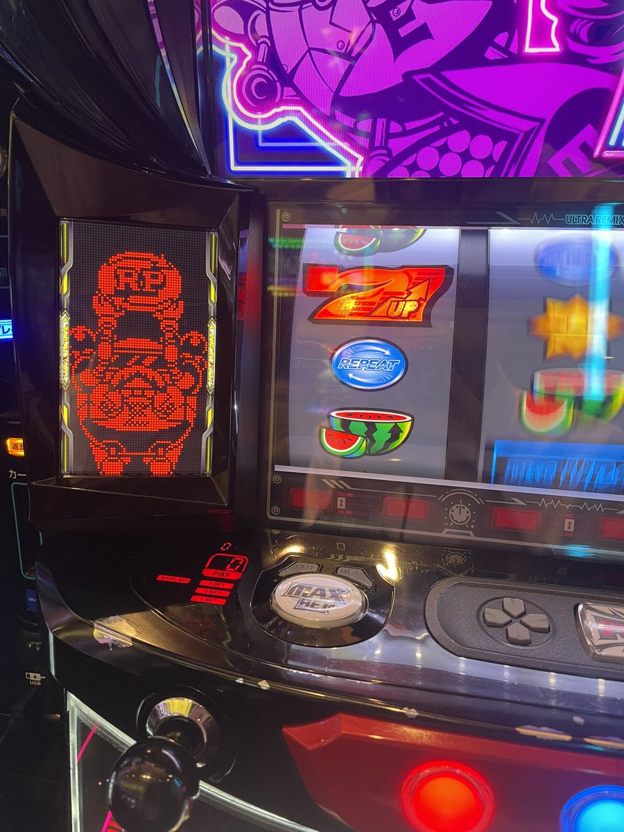 Hyperlike3673's tweet photo. 今日の入り目
1.チェリー/スイカから
リーチ目役C2ミッション狙ってたんですけど油断してました…
2.エッグマンステップ2から単独系狙ってましたがG系でした…これG系から埋めた方が早そう🤔
3.狙い通りのB1です！ https://t.co/4FJ7L77jmw