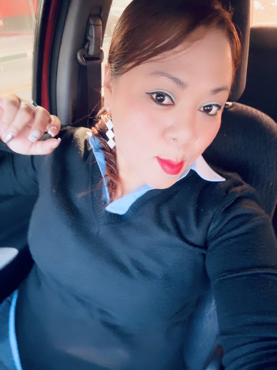Caravantes1293's tweet photo. Feliz jueves de paches 😍😍que pasen genial su día! Acá estamos un día más 🥰🥰🥰🥳🥳la vida es tan corta hay que vivirla felices y eso viene del corazón no de lo material recuerden! 💃💃💃🫶🫶 https://t.co/YXsdTgCePU