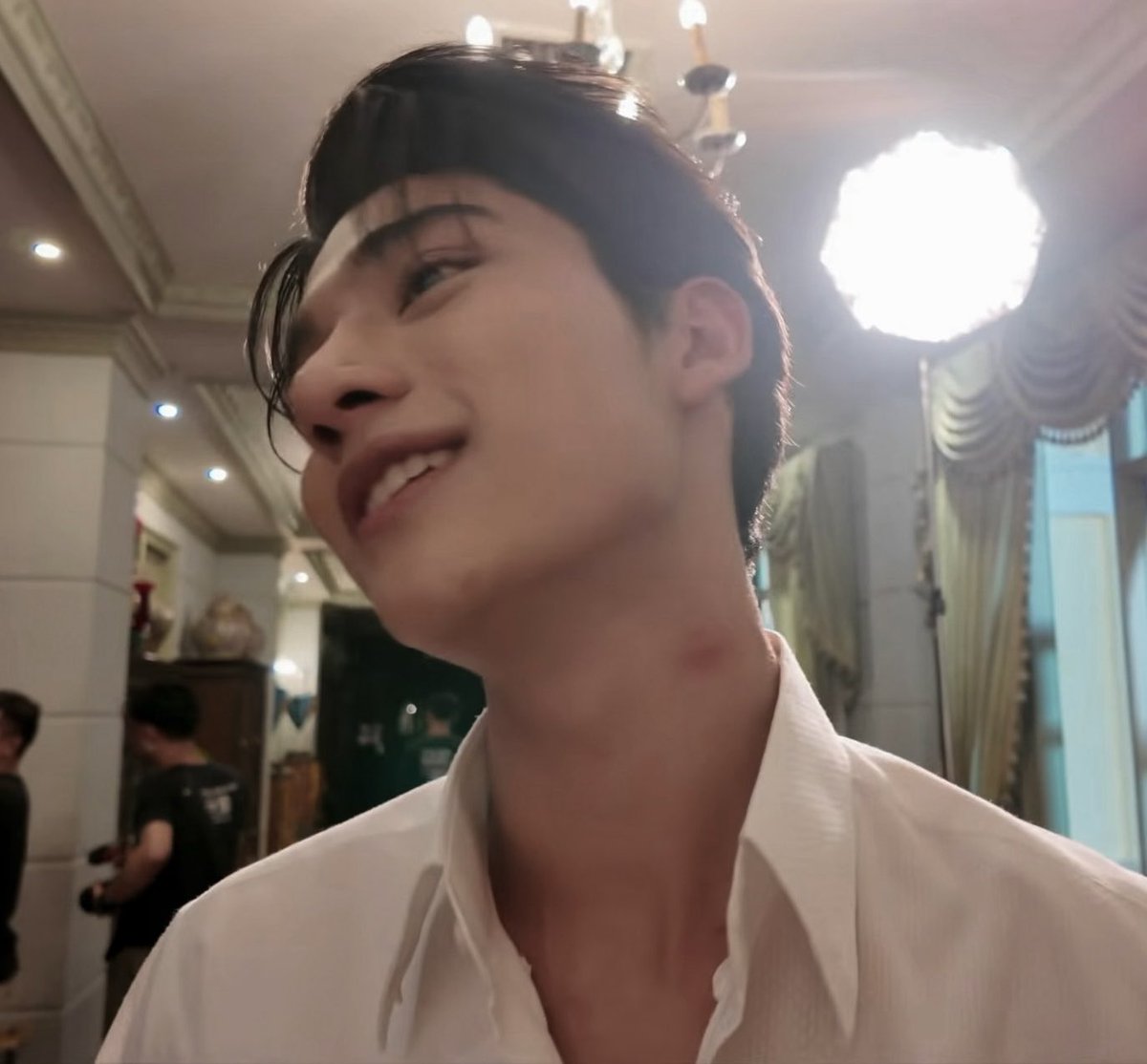 immellou's tweet photo. ( องศาพี่ขอโทษ พี่เลิกเป็นพี่ธีไม่ได้ ) https://t.co/cQtVQxRY96