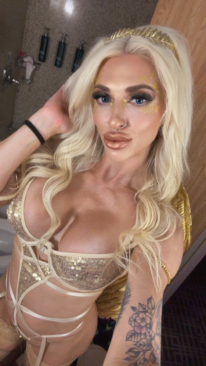 jayceejonesreal's tweet photo. Had a little fun a few weeks ago at a spicy party.. want the details?

Click my website in profile. All the good stuff is there! https://t.co/OdeEtstUCK