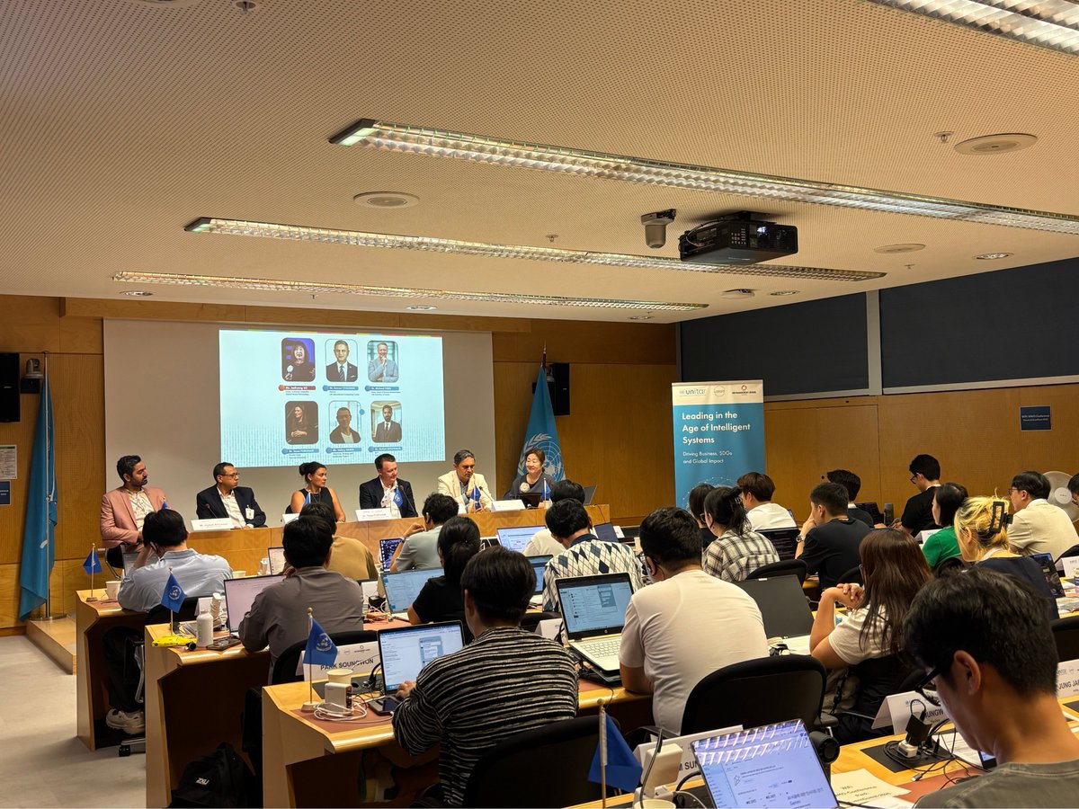 unicc_ict's tweet photo. At a recent @UNITAR panel, @uniccdirector joined leaders from diplomacy, international development, and academia to discuss how organizations can harness AI, foresight, and sustainable leadership to remain resilient and high-performing in times of crisis and transformation. https://t.co/CV9xSqOWZX