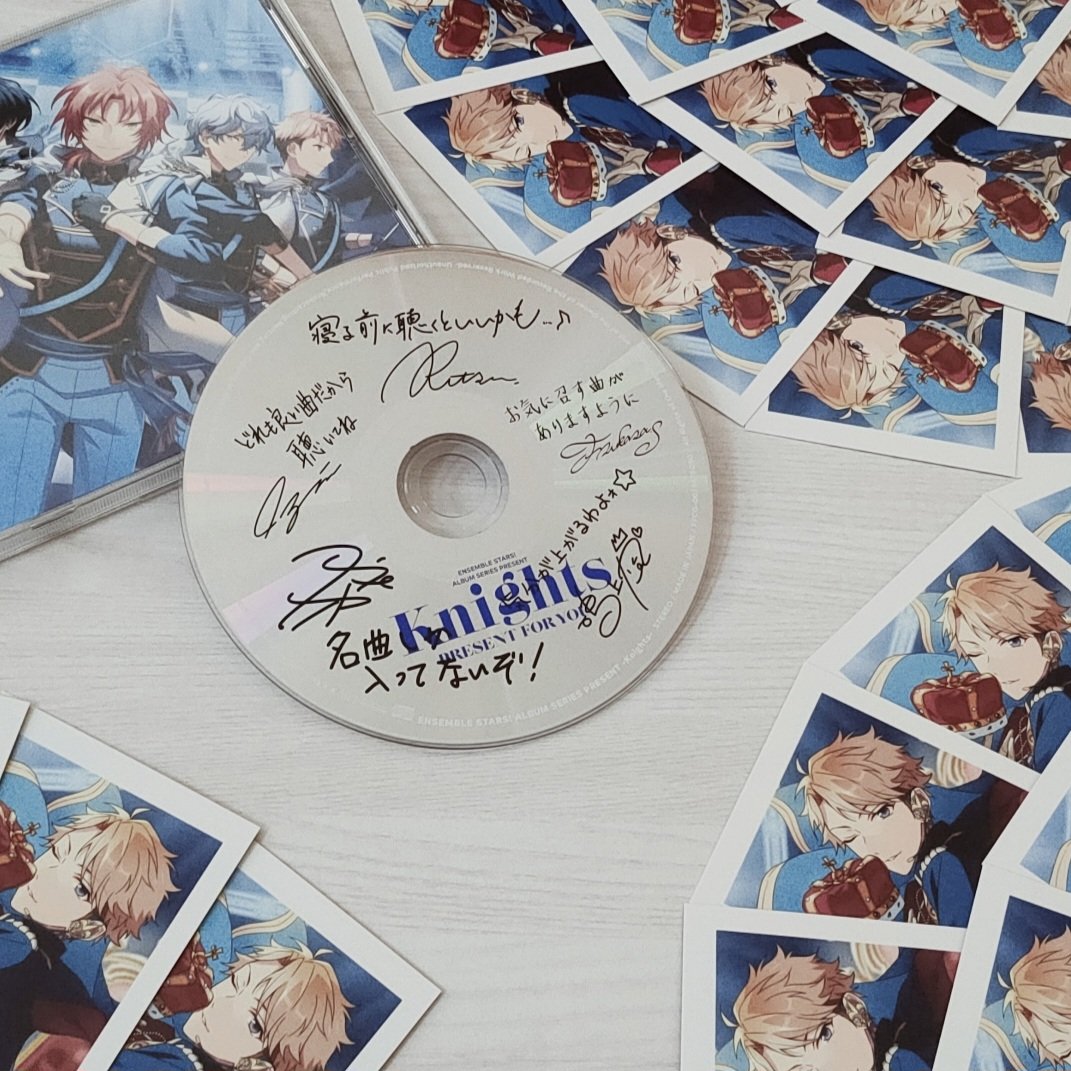 Tottoko_Days_'s tweet photo. #これを見た人は無言で5年前の７月の画像を貼る

アイドルﾎﾟﾀｸ前のﾎﾟﾀｸの姿でやばいWWW1枚90円の紙から1枚3000円の紙に変わっただけでうける、なるかみあらしガチ好きや🫵🏻😻‼️ https://t.co/vHmQw4iANc