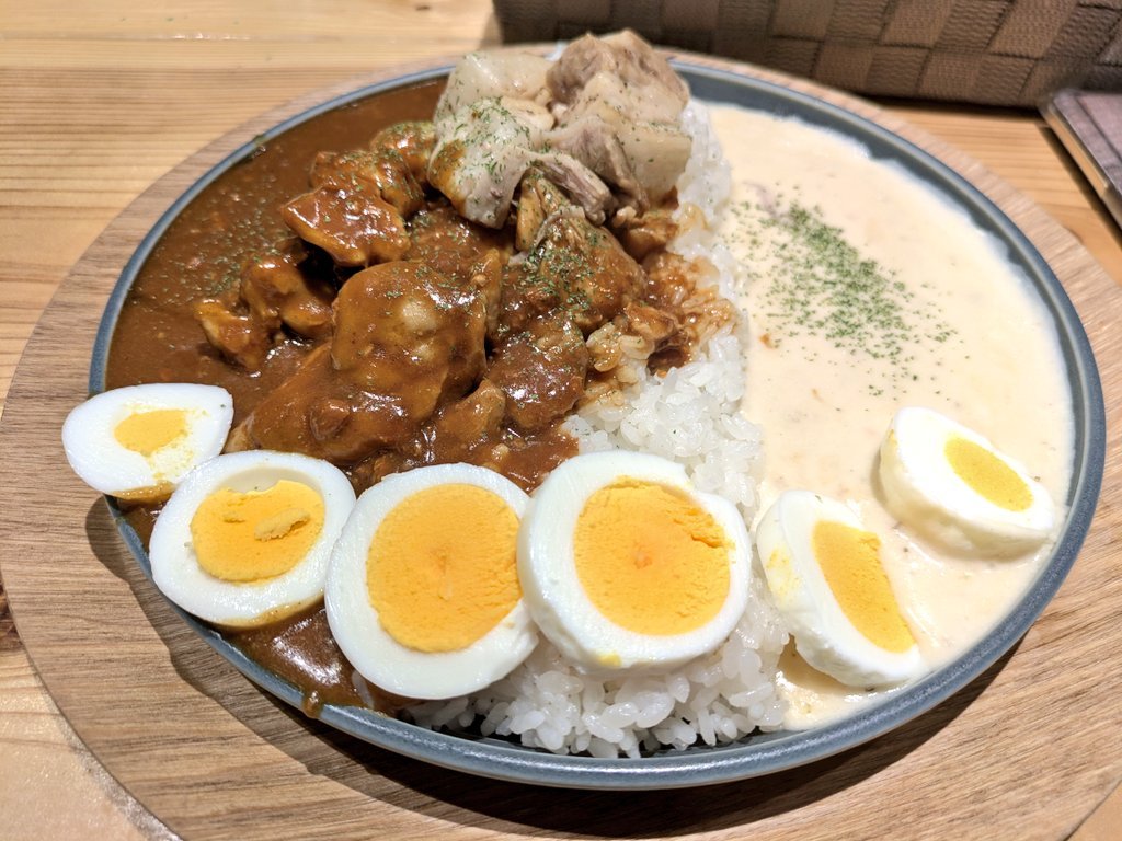 rburendododo's tweet photo. 自分も前に行きました！
めっちゃ美味しいですよねー！
#キイロトシロ https://t.co/SXvsKLPzAI