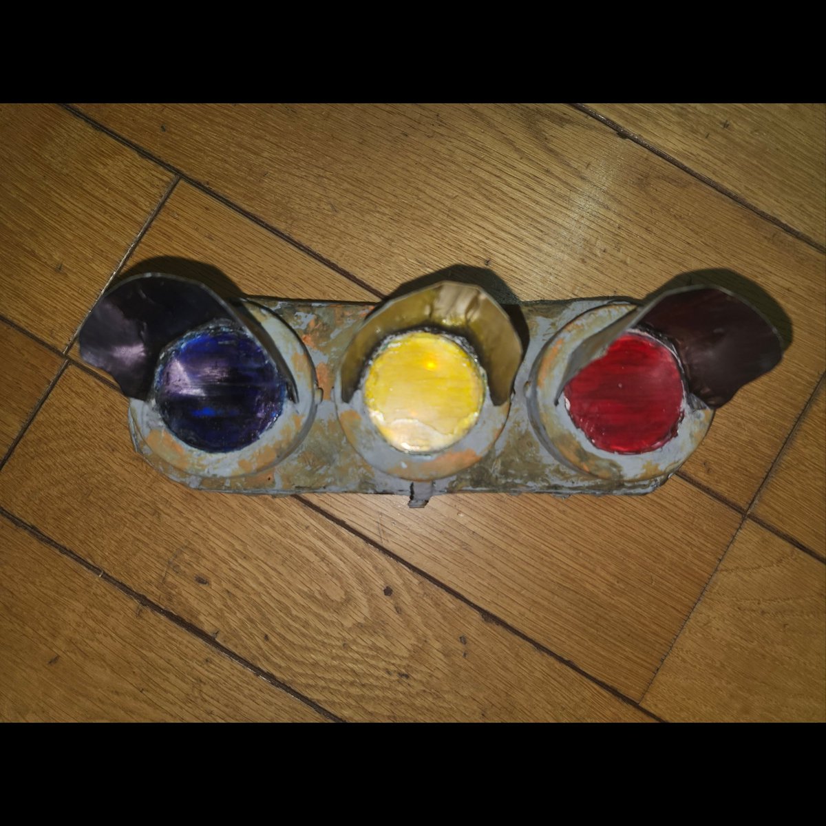 modoki_Signal1's tweet photo. 部屋片付けてたら
NSベースの自作丸型出てきた、
少し破損してたので修理しました〜🛠️ https://t.co/tRqfIihbm1