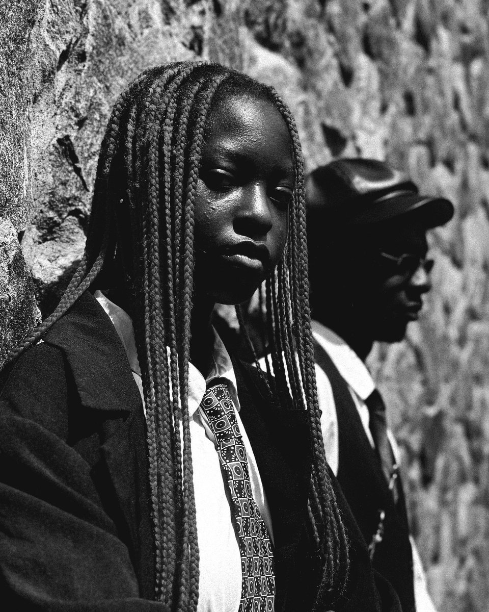 adejoyfu's tweet photo. Women in black 🖲️🖲️ https://t.co/DkhJKrz5UQ