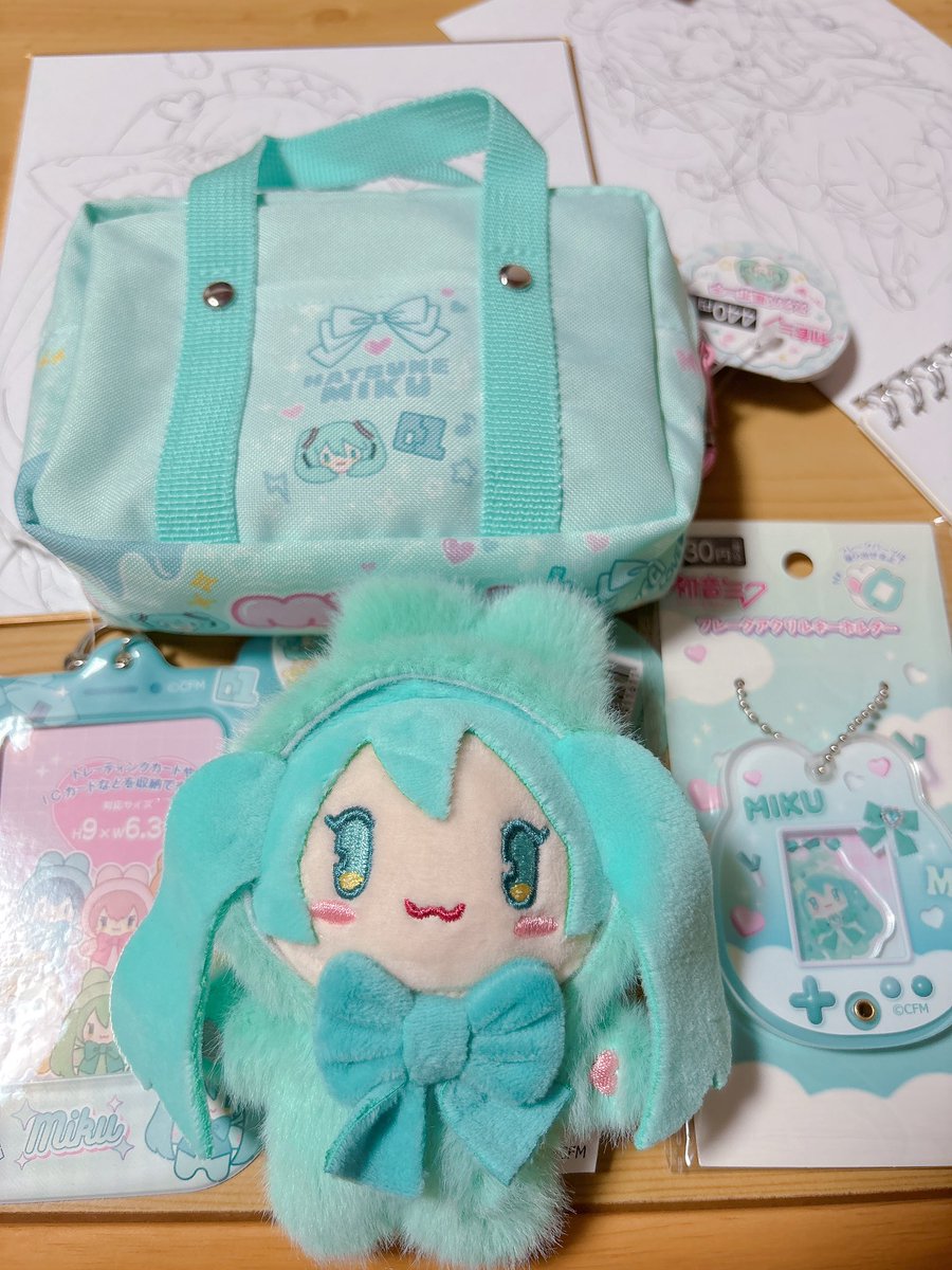 merucyans2's tweet photo. キャンドゥコラボ可愛い https://t.co/2h5qUDoiro