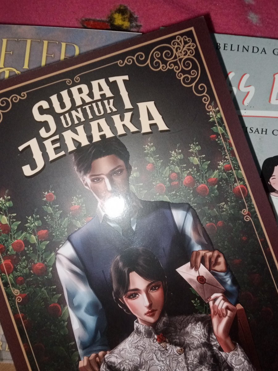 abbcdfckoff's tweet photo. Masih ada 3 buku yang harus dijelajahi kisahnya. https://t.co/QI3BxDGiW9