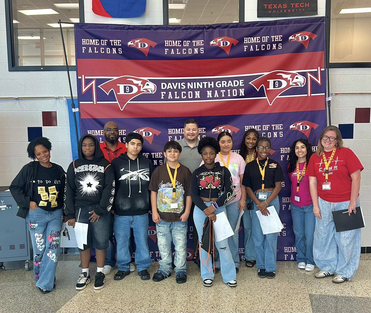 Davis9_AISD's tweet photo. Great visit with our GEAR UP College &amp; Career Readiness sponsors and students this week! Welcome Class of 2030!! https://t.co/Toy7ma2g1T