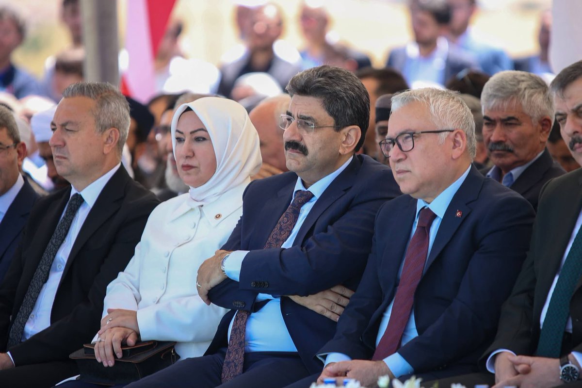 rukiye_toy's tweet photo. @mustafaciftcitr @avabdullahguler @Ismet__Yilmaz_ @mahirunal @hakanaksu058 +📸 https://t.co/j7goEsN2NB