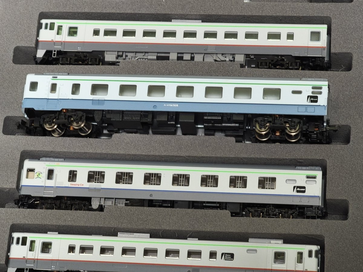 Sanae_Ftec's tweet photo. ついに届いた...！
あらかじめ用意していたマイクロ製スハネフ14とは色がまったく違くてどうしようの気持ち。 https://t.co/SYngQCZBRf