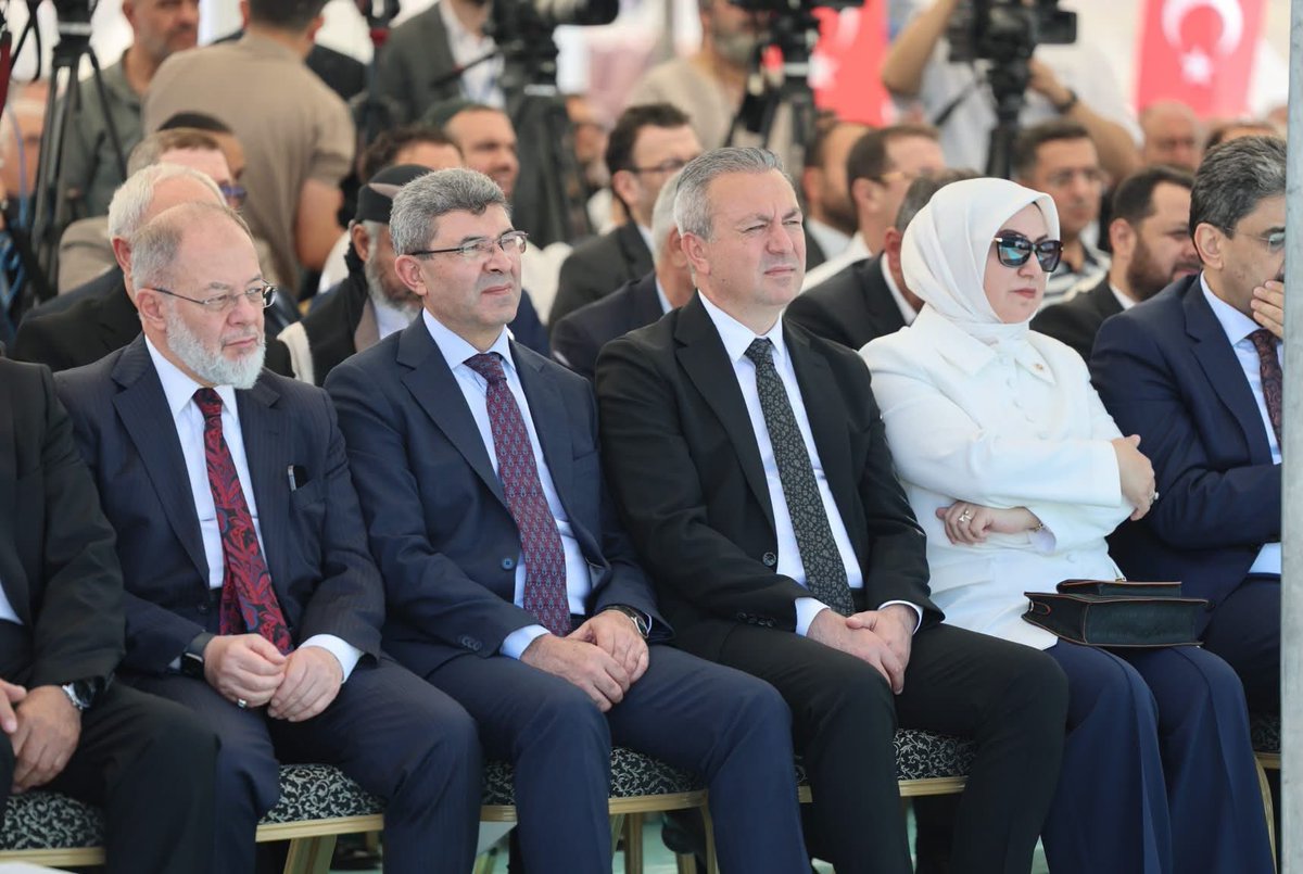 rukiye_toy's tweet photo. @mustafaciftcitr @avabdullahguler @Ismet__Yilmaz_ @mahirunal @hakanaksu058 +📸 https://t.co/j7goEsN2NB