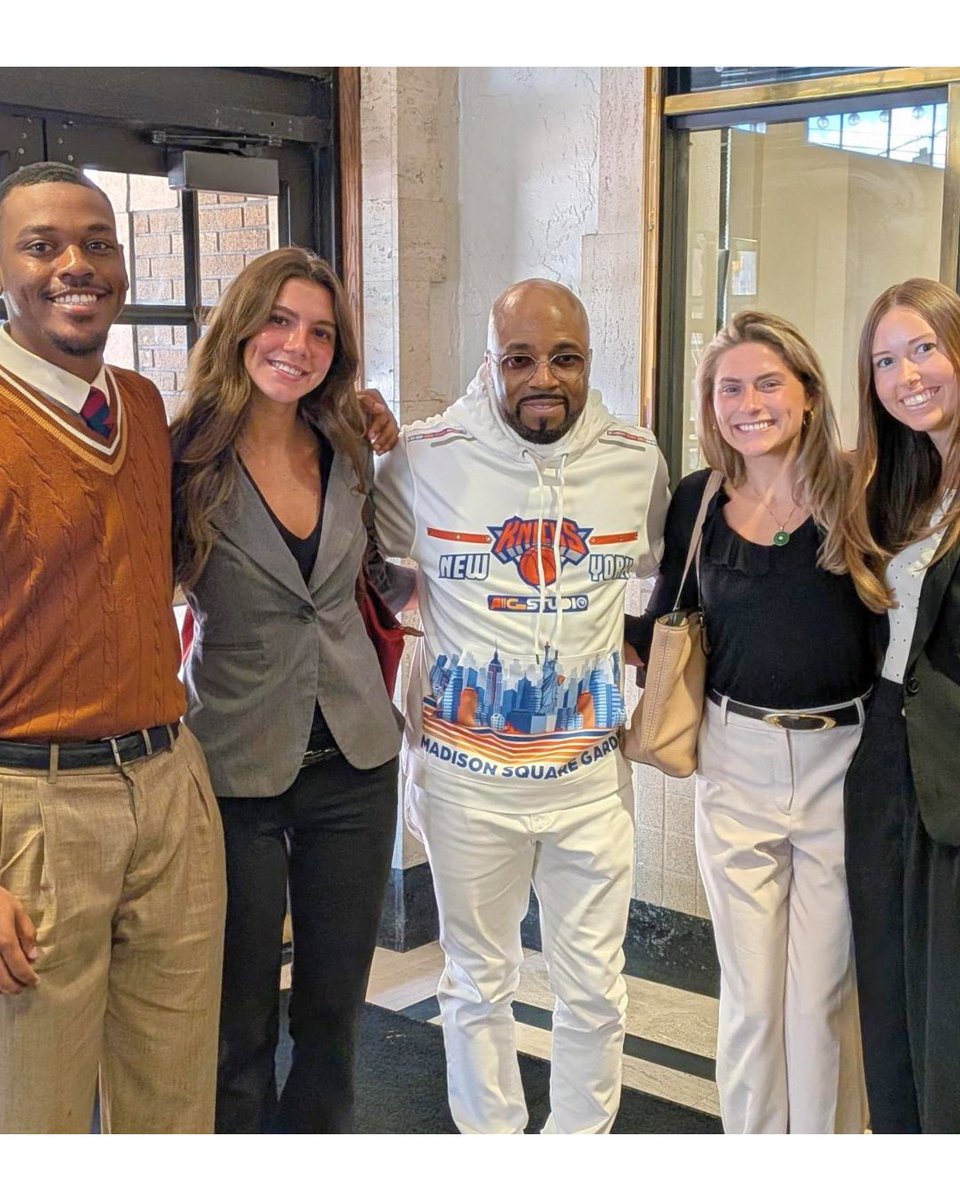 hironsandco's tweet photo. POV: You’re a #TeamHirons intern. 😎

This #NationalInternDay, we’re celebrating Heidi, Chris, Peyton and Carly, along with the many talented interns who have helped shape Hirons over the years.

Thank you for your hard work, curiosity and fresh perspectives. 👏 https://t.co/deLJhtntgK