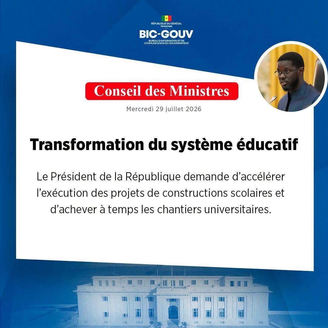 Ibnbarakane's tweet photo. Conseil des Ministres | Retrouvez les grandes orientations et directives fortes du Président de la République pour accélérer la transformation publique et répondre aux attentes des citoyens.
L'action au service de la Nation ! 🇸🇳
#Senegal  #Kiiraay #RP2D #PresidenceSN https://t.co/6Xwcx7Gsiq