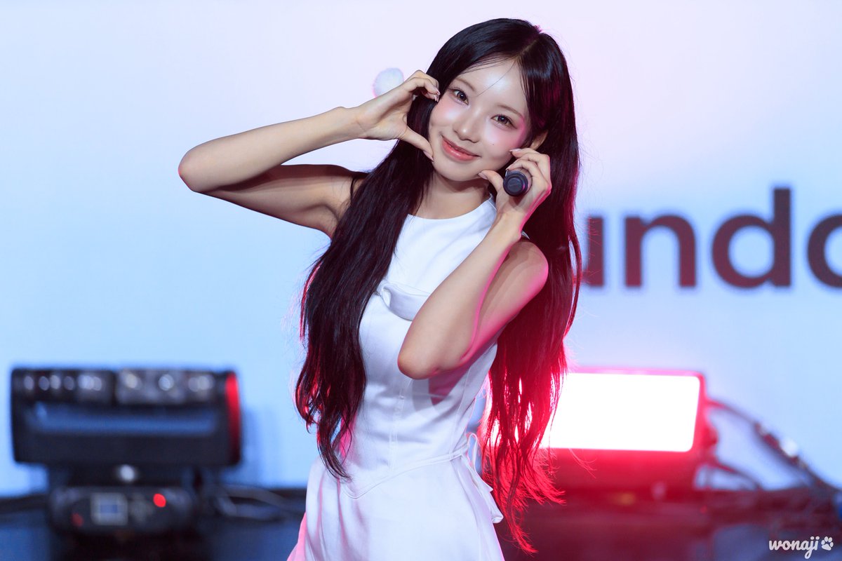 wonaji_525's tweet photo. 260711

#원이 #리센느 #WONI #RESCENE https://t.co/EAulofnl43