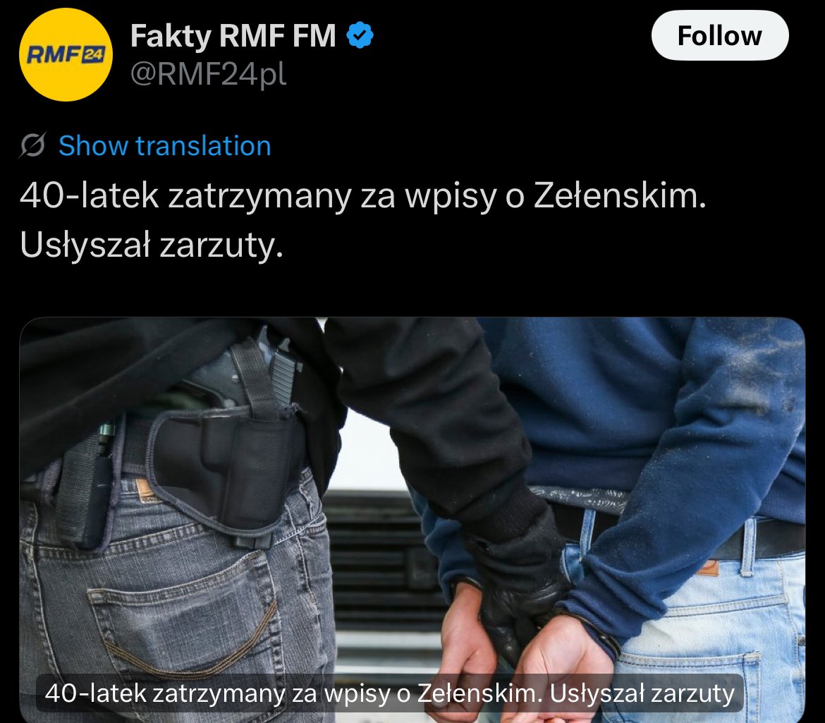 LWiadrowska's tweet photo. W Rosji trafisz do pudła za krytykę PUTINA 
W Polsce za krytykę Zelenskiego 🤡 https://t.co/L2UQYUfn0F