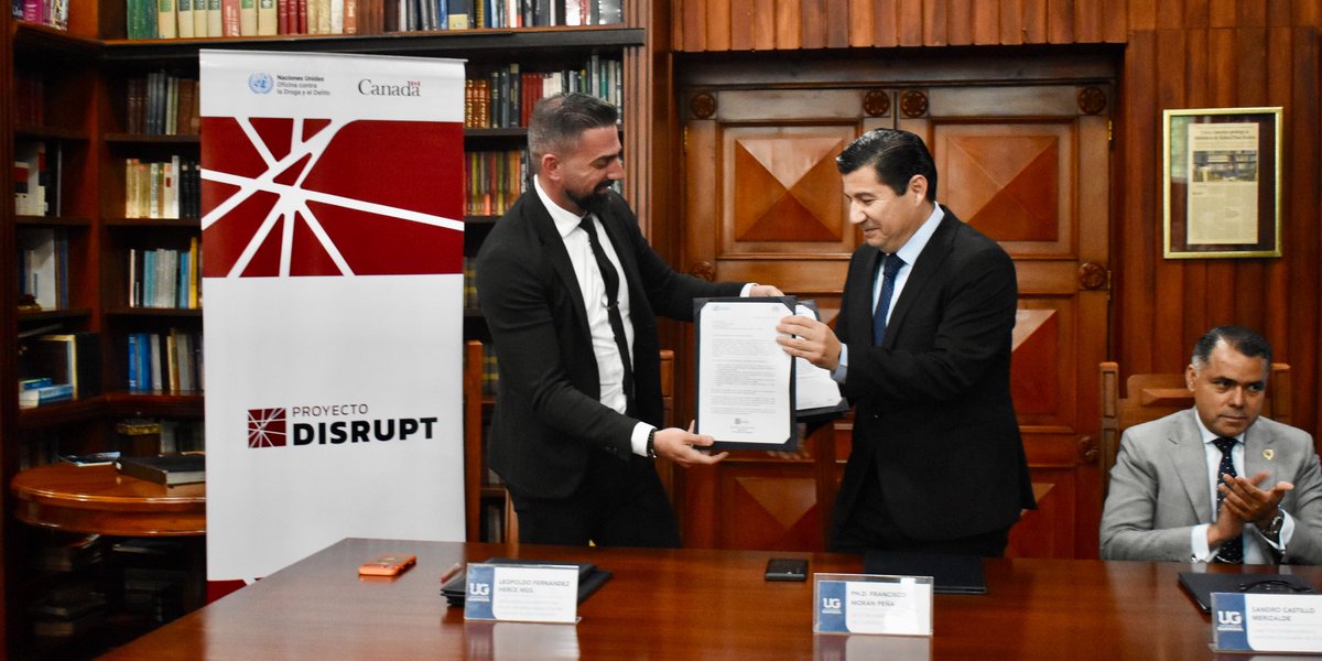 UNODCROCOL's tweet photo. ‼️#Ecuador mejora su respuesta frente al #CrimenOrganizado

Bajo el proyecto de @UNODC #DISRUPT, financiado por #Canadá 🇨🇦, inauguramos junto a @SENAE_Aduana y la @UdeGuayaquil, diplomado para capacitar a funcionarios estratégicos en la lucha contra el crimen organizado 🧵 https://t.co/ZIKlRefD5V