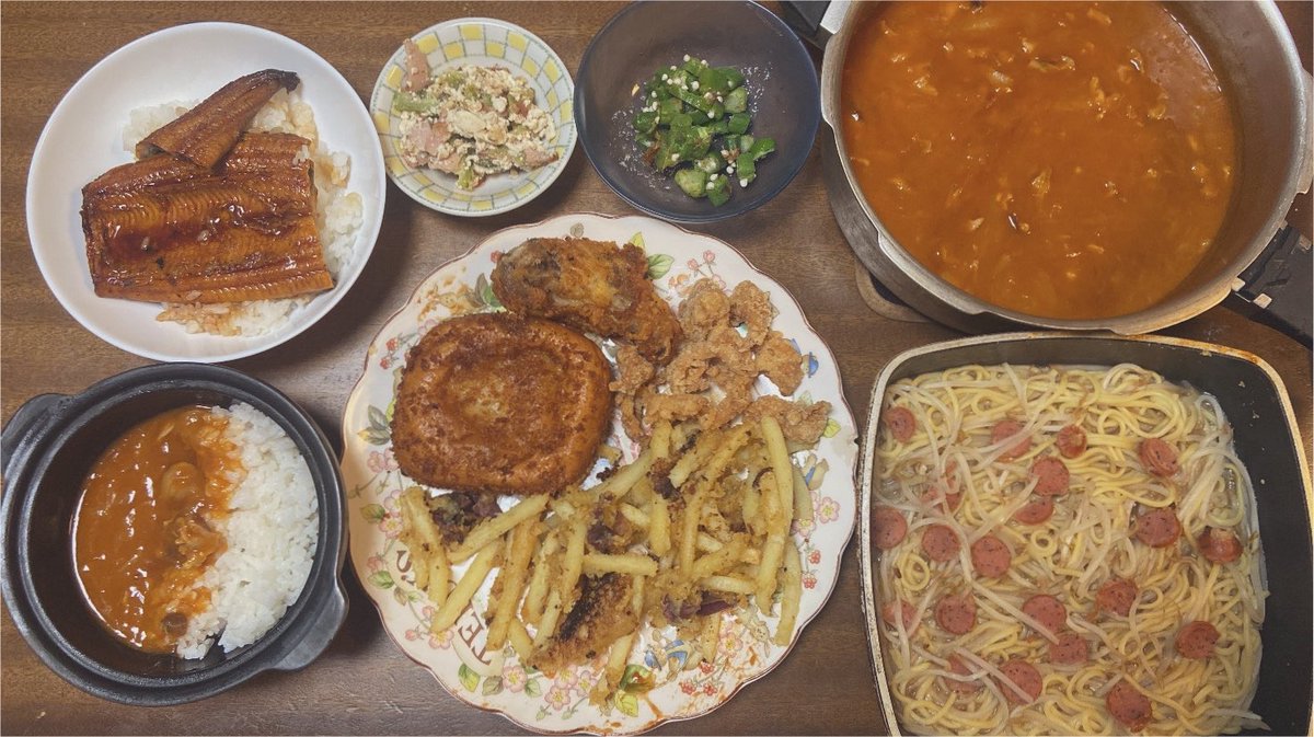 tanshiooooo_'s tweet photo. 痩せて調子乗ったらすぐ腹パン寝落ちして戻るの繰り返し。バイトの面接行ったけど電話こなくて嘔吐加速‼️ https://t.co/IjRspiAhYa