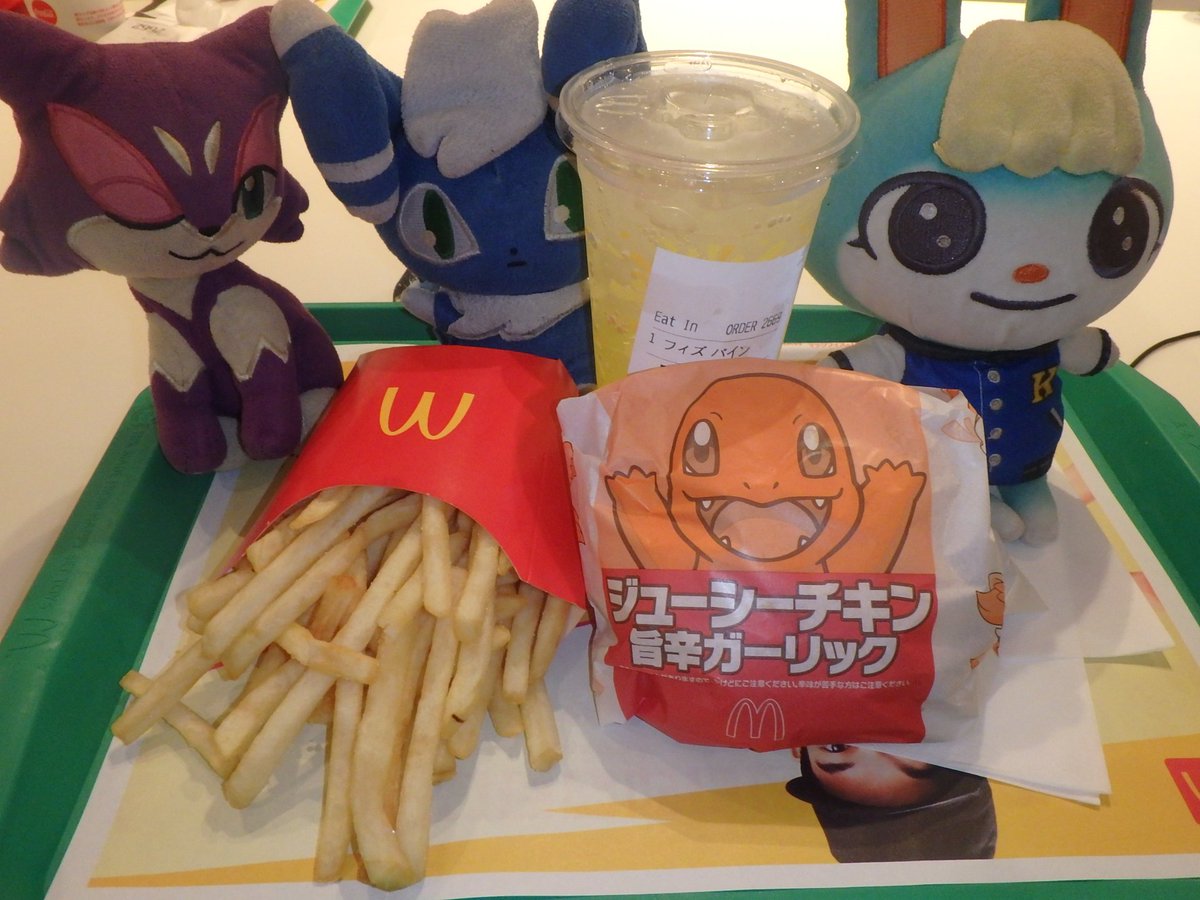 Hostex_37's tweet photo. うおおおおおヒトカゲ！ https://t.co/9k1fznoaoS